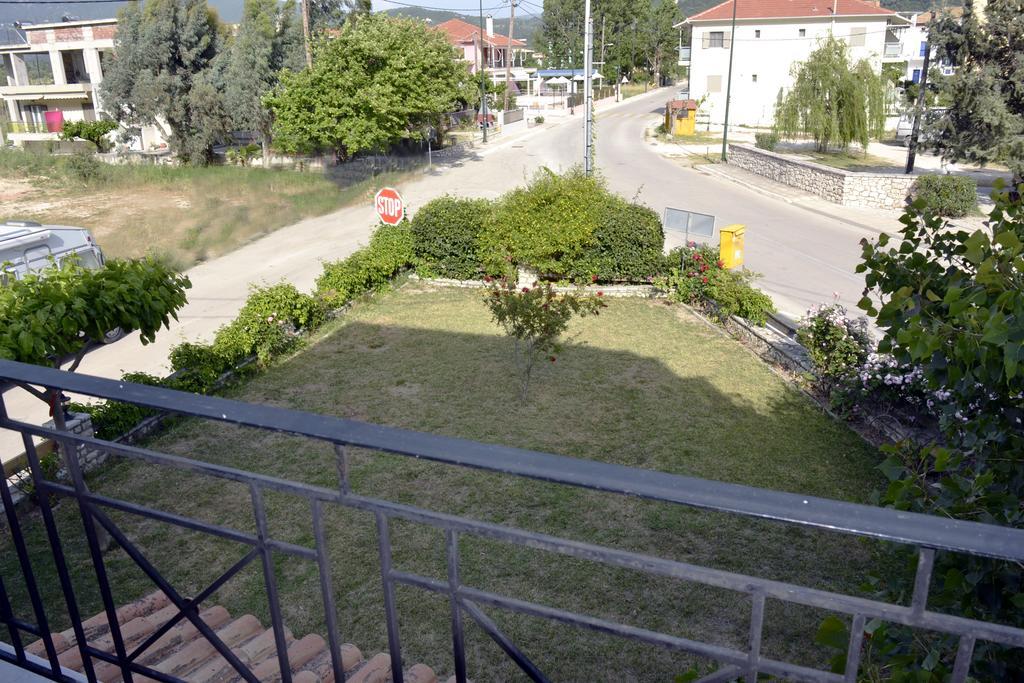 Iliaktida * Vasilikí